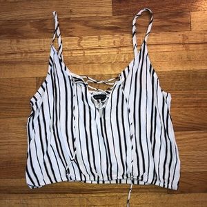 Kendall & Kylie cropped tank